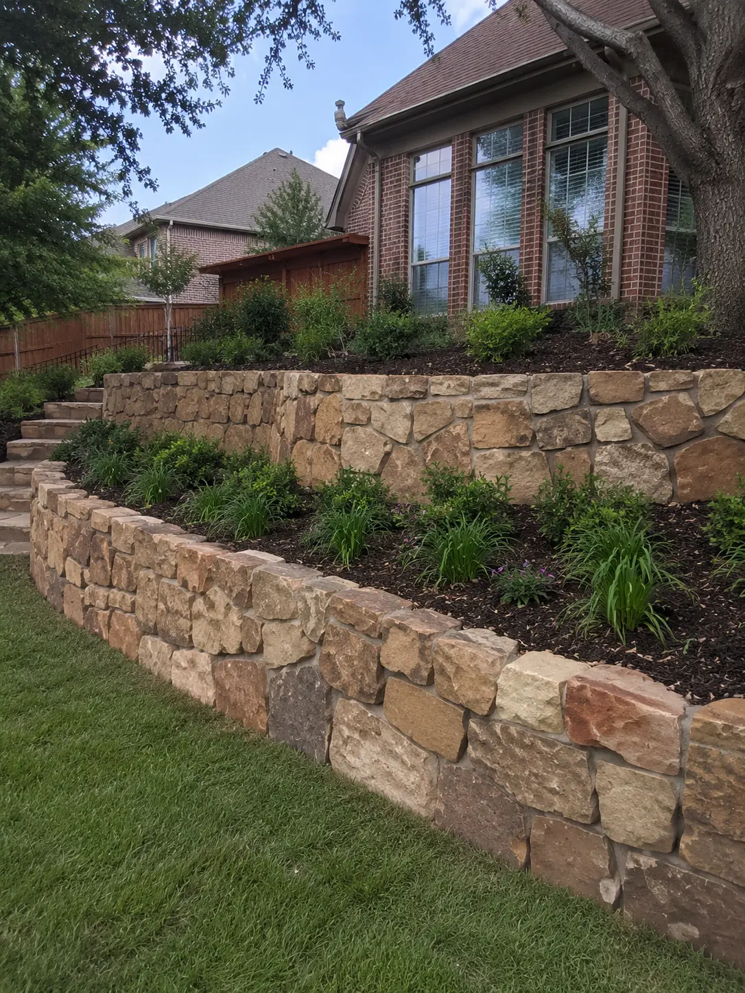 Retaining wall